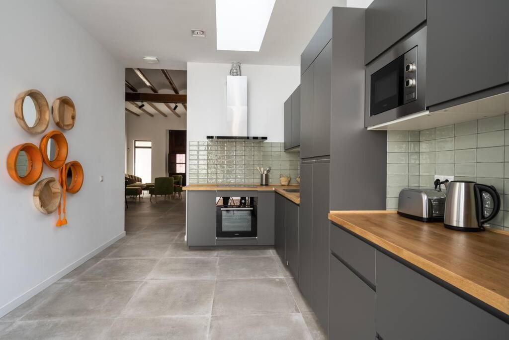 Maison Avec Piscine A Valencia Bagian luar foto