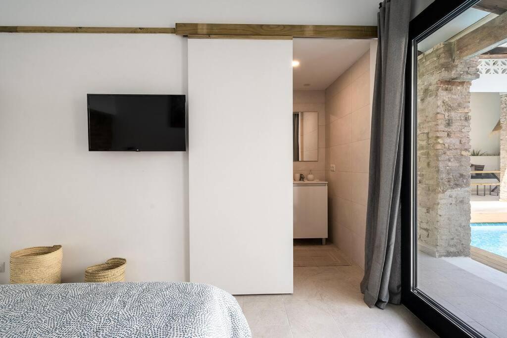 Maison Avec Piscine A Valencia Bagian luar foto